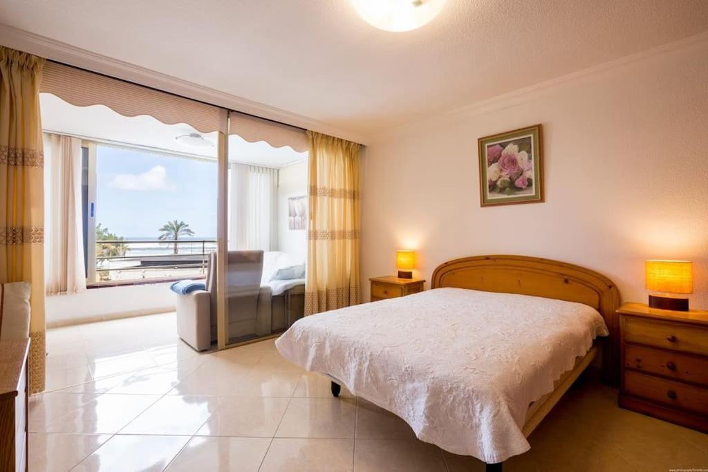 First Line Beach Apartment 拉克鲁斯 外观 照片